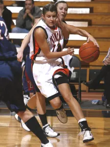 No. 4 Maryland Tops Women's Hoops 76-52 in Preseason WNIT Opener