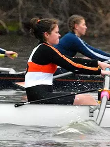 Lightweight Varsity Boats Head to California; Novices to Compete Locally for Knecht Cup