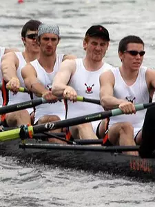 Men's Heavyweight Crew Retains Logg Cup