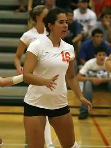 Volleyball Suffers Tight Loss To Atlantic 10 Power Temple