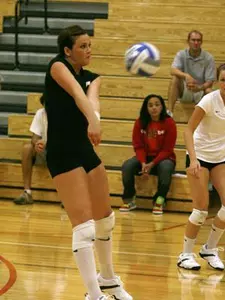 Ensign, McReynolds Lead Volleyball Past Juniata 3-1