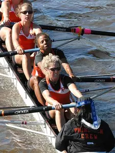 Top-Ranked Women's Lightweights Sweep MIT In Home Opener