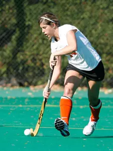 Field Hockey Edged at Providence 2-1