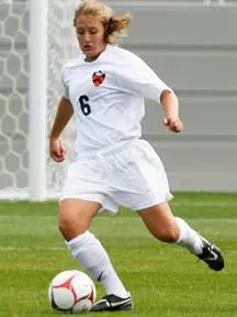 Peteraf Scores Twice, Women's Soccer Wins 10th over Bucknell 3-0