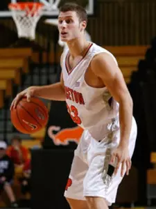 Maine Gets Past Men's Basketball 58-55 in OT