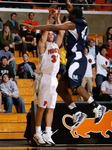 Men's Basketball to Visit Fordham for Thanksgiving Eve Contest