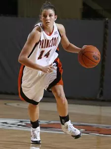 Downs Has Career Game in Hard-Fought Loss to No. 3 Cal