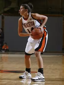 Women's Basketball Plays a Pair of Games in the Nation's Capital