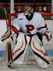 Women's Hockey Blanked at #3 Minnesota-Duluth