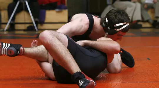 Wrestling Maintains Winning Record With Saturday Split