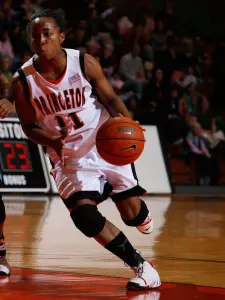 Ivy First Half to Conclude for Women's Basketball at Yale, Brown This Weekend