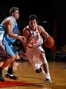 Noah Savage '08 to Play in Swiss Pro League