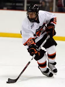 Men's Hockey Scores Three-Late Goals in 4-1 Win at RPI