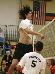 Volleyball Drops EIVA Opener 3-0 At Juniata