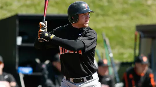 Baseball Team Edged in Series Opener at UNC Greensboro