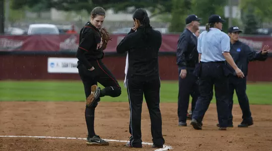 Softball Sees First Game at NCAA Amherst Regional Suspended