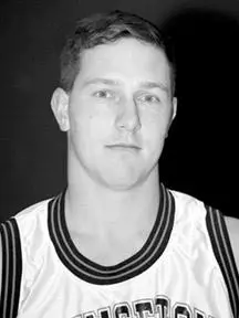 Princeton Basketball Alumnus Gabe Lewullis Gives Back to Current Tigers