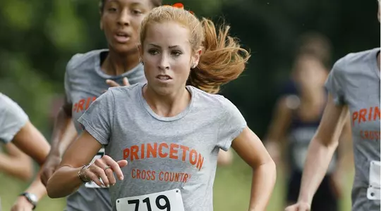 Cummings Leads Women's XC to HYP Victory