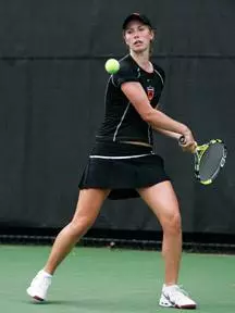 Women's Tennis Has Busy First Day in North Carolina