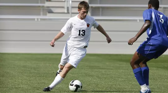 Hoppenot Scores Twice in 3-1 Comeback Victory for Men's Soccer