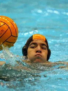 Men's Water Polo Splits Two Games at ECAC Tourney