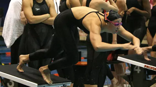 Waters' Pool Record Highlights Strong Start For Tiger Women At Big Al Open