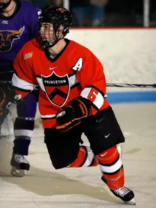 Men's Hockey Falls 5-1 to Rensselaer