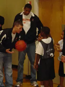 Men's Basketball Visits Martin House Learning Center