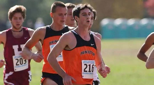 Men's Track Wins Three Sections at Stanford Invitational