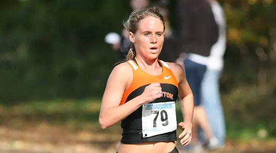 Women's XC Headed For Nationals After 2nd-Place Finish at Regionals