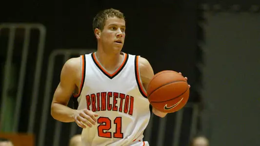 Second Try at Maine Comes Monday for Men's Basketball
