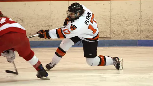 Women's Hockey Edged 3-2 by #8 Boston University