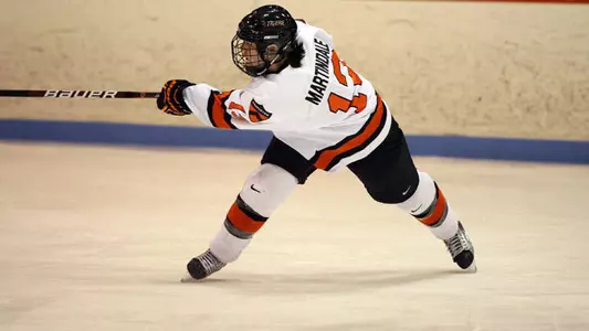 Women's Hockey Drops Exhibition Opener to McGill