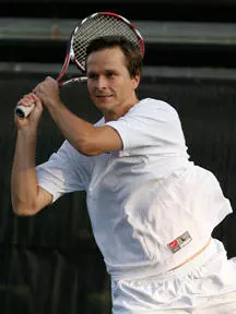 Men's Tennis Sweeps Weekend with 5-2 Win over Dartmouth