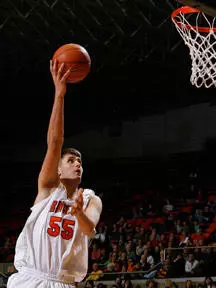 Men's Basketball Gets Big Win over Cornell, 61-41