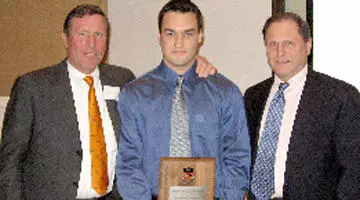 Men's Hockey Hands Out Post-Season Awards at Annual Banquet