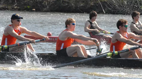 Heavyweights Qualify Three Grand Finalists; Top Boat Finishes 13th