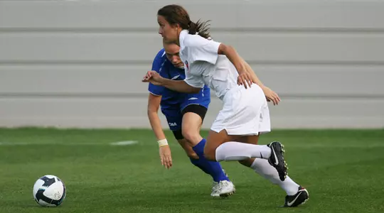 Women's Soccer Falls to Yale 2-0 in Ivy Opener