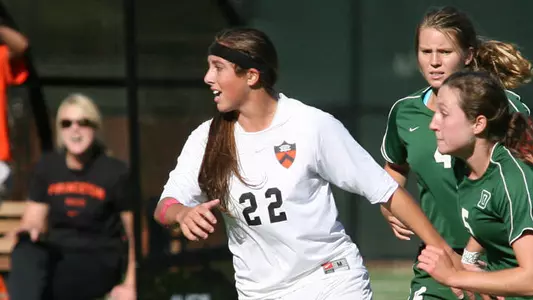 Late Goal Lifts Seton Hall to Win over Women's Soccer