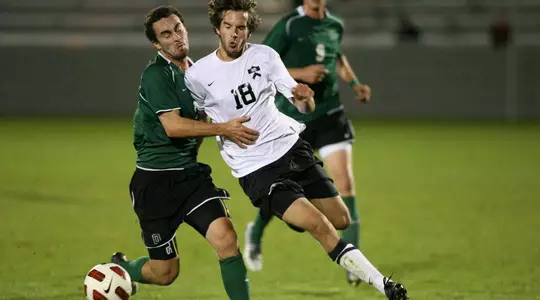 Men's Soccer Takes Five-Game Win Streak to Lafayette