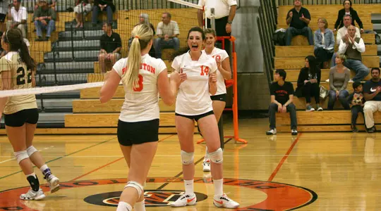 Volleyball Rallies Past Brown, Stays Unbeaten In Ivy Play