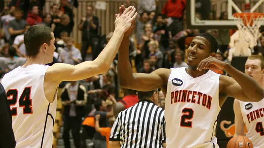 Men's Basketball Outlasts Rutgers 78-73 in OT to Open Season