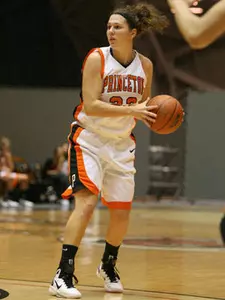 Women's Basketball Takes Down Unbeaten Delaware, 68-50