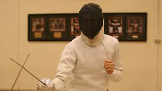 Fencer Kelley Places 18th at Junior World Championship in Jordan
