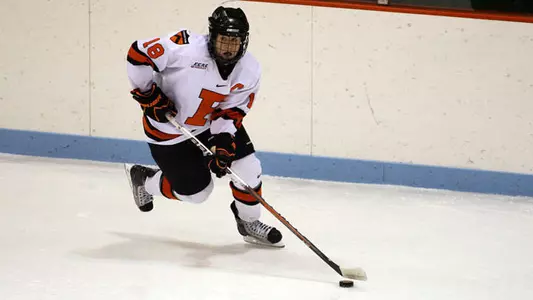 Women's Hockey Falls to Quinnipiac 1-0