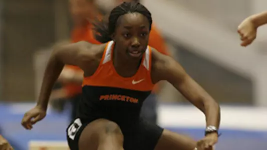 Women's Track Resumes Indoor Season Hosting Quad Meet