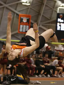 Women's Track & Field Completes Larry Ellis Invitational
