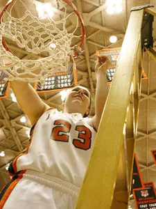 Women's Basketball Selected to Repeat as Ivy League Champion
