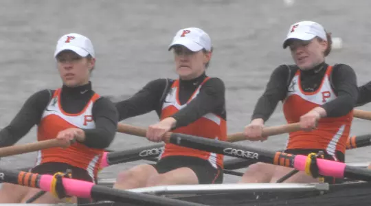 Women's Lightweights Top MIT For Successful 2010 Season Opener