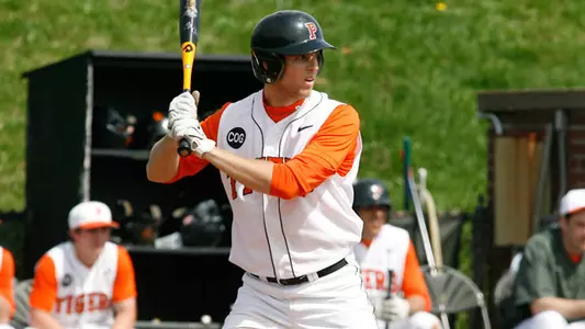 Baseball Picks Up 4-2 Win at North Carolina A&T